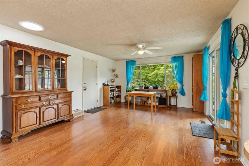 Property photo for 16433 Se 147th Street, Renton photo 12