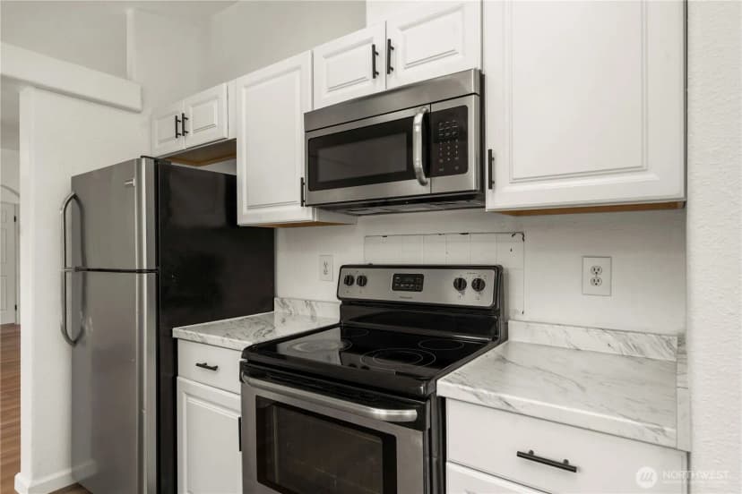 Property photo for 5313 255th Street E, Graham photo 15