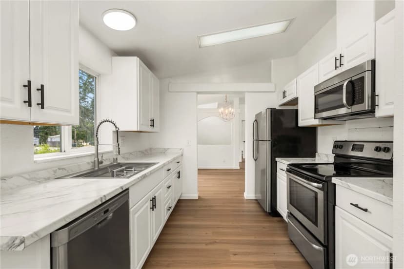 Property photo for 5313 255th Street E, Graham photo 16