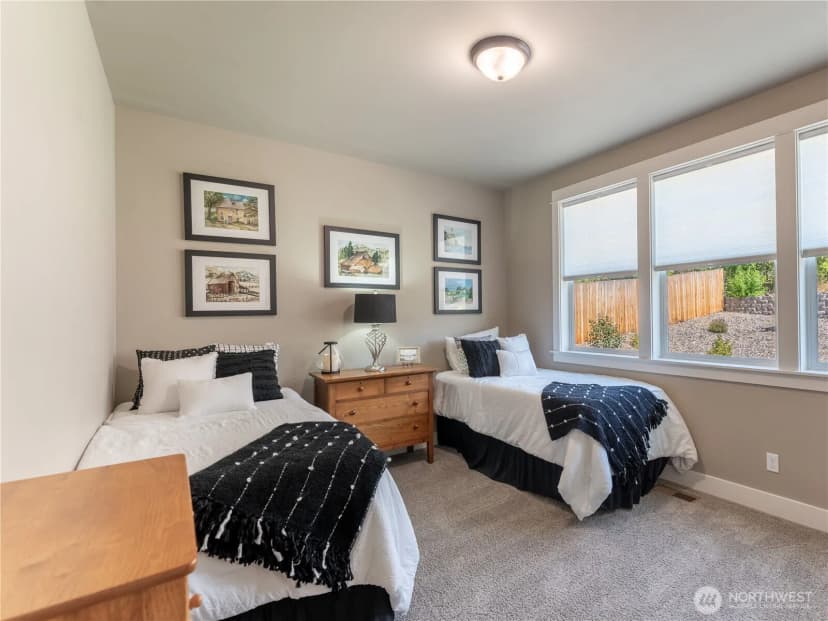 Property photo for 3142 Nw Delcon Court, East Wenatchee photo 8