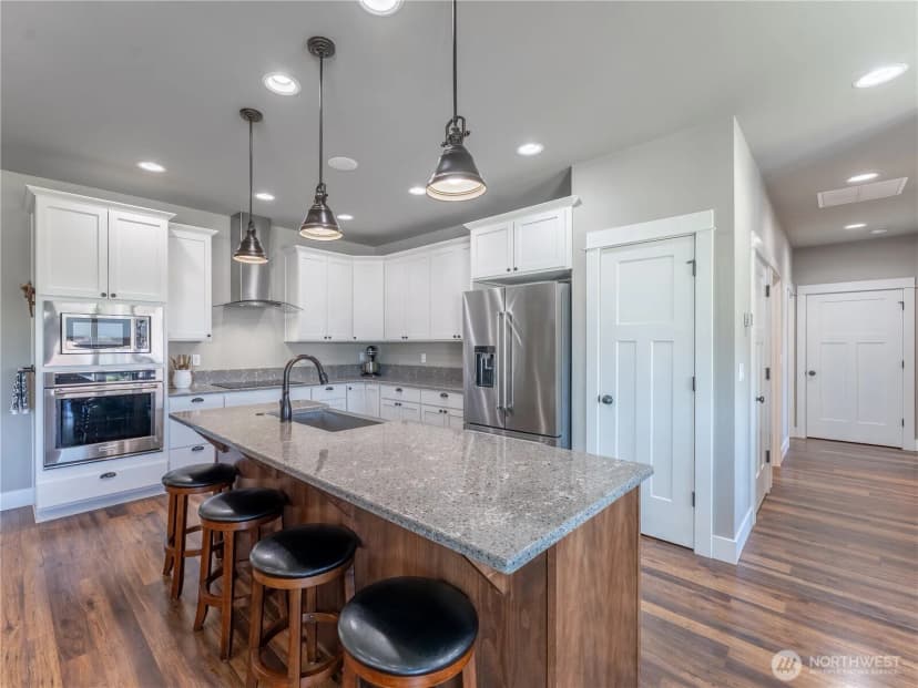 Property photo for 3142 Nw Delcon Court, East Wenatchee photo 25