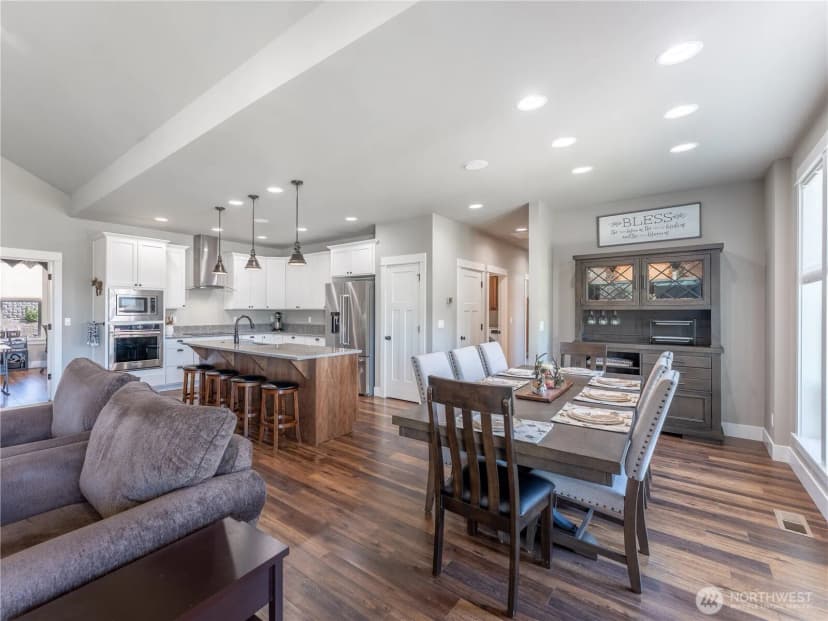 Property photo for 3142 Nw Delcon Court, East Wenatchee photo 19