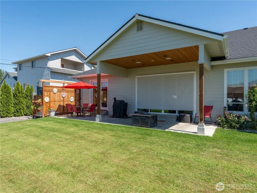 Property photo for 3142 Nw Delcon Court, East Wenatchee photo 32