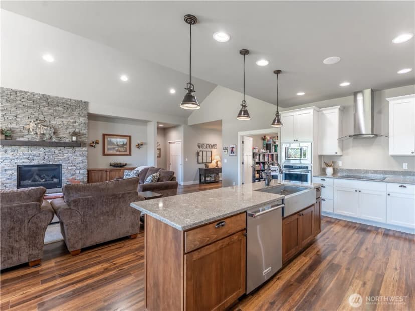 Property photo for 3142 Nw Delcon Court, East Wenatchee photo 27