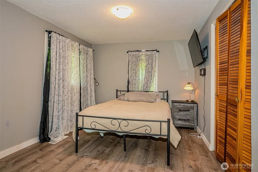 Property photo for 4802 Olympic Highway, Aberdeen photo 18