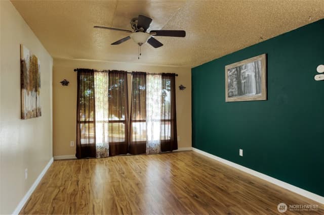 Property photo for 1118 E 51st Street, Tacoma photo 4