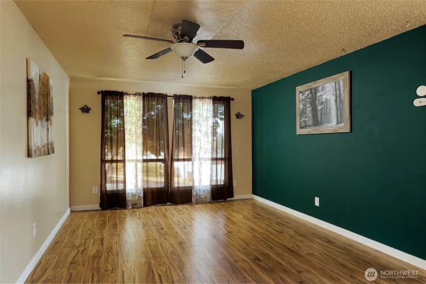Property photo for 1118 E 51st Street, Tacoma photo 4