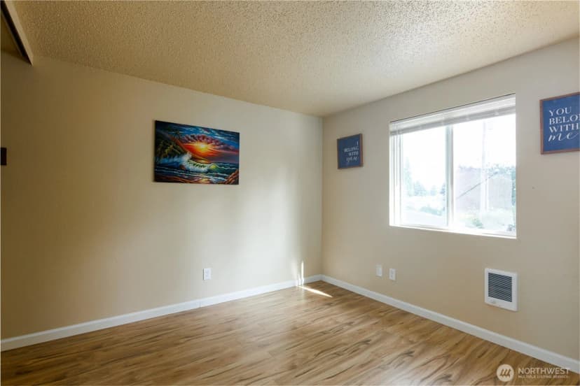 Property photo for 1118 E 51st Street, Tacoma photo 8