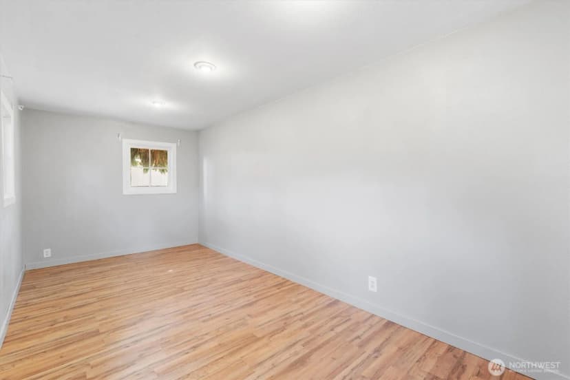 Property photo for 412 Nw 7th Avenue, Kelso photo 24