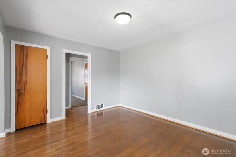 Property photo for 412 Nw 7th Avenue, Kelso photo 10