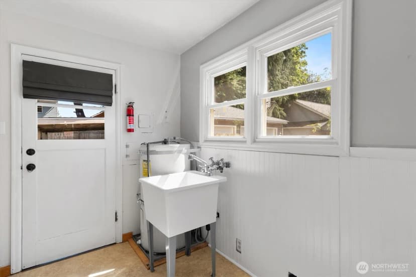 Property photo for 412 Nw 7th Avenue, Kelso photo 25
