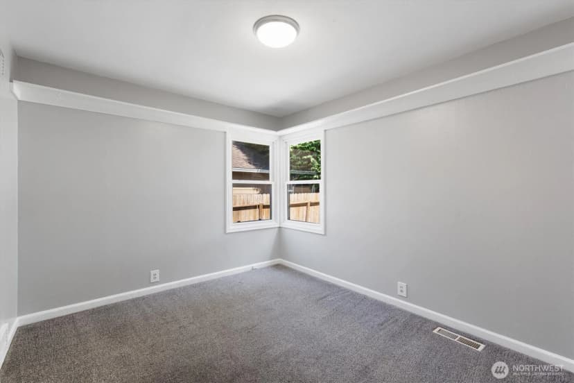 Property photo for 412 Nw 7th Avenue, Kelso photo 19