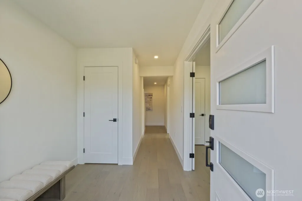 Property photo for 12048 5th Avenue Ne, Seattle photo 4
