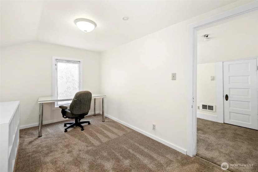 Property photo for 724 S Pearl Street, Centralia photo 18