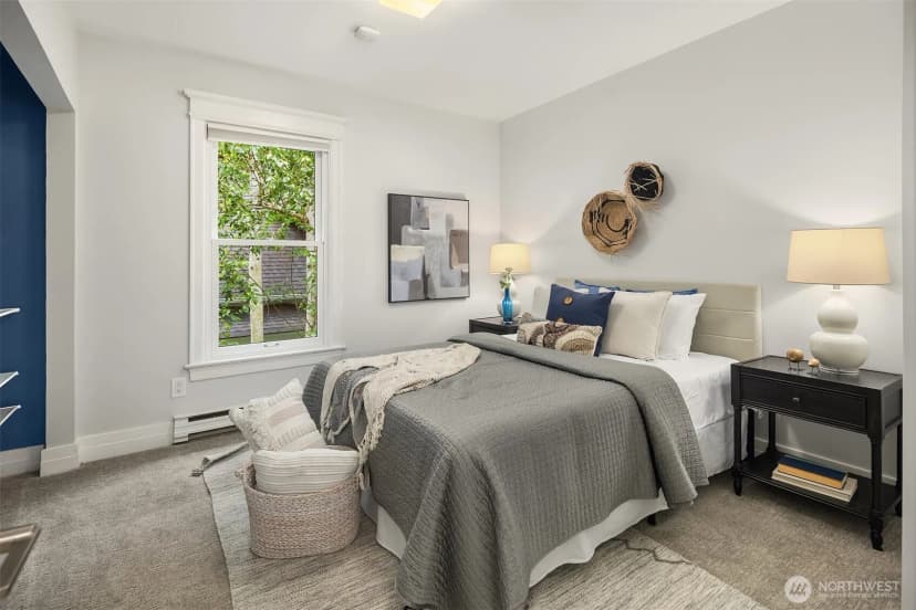 Property photo for 421 16th Avenue E, Seattle photo 25