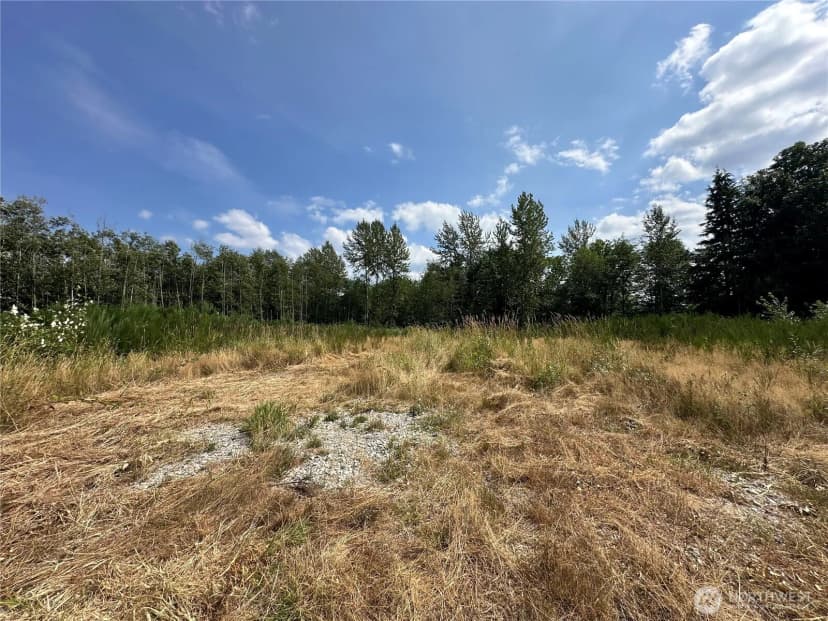 Property photo for 14055 Sultan Basin Road, Sultan photo 2