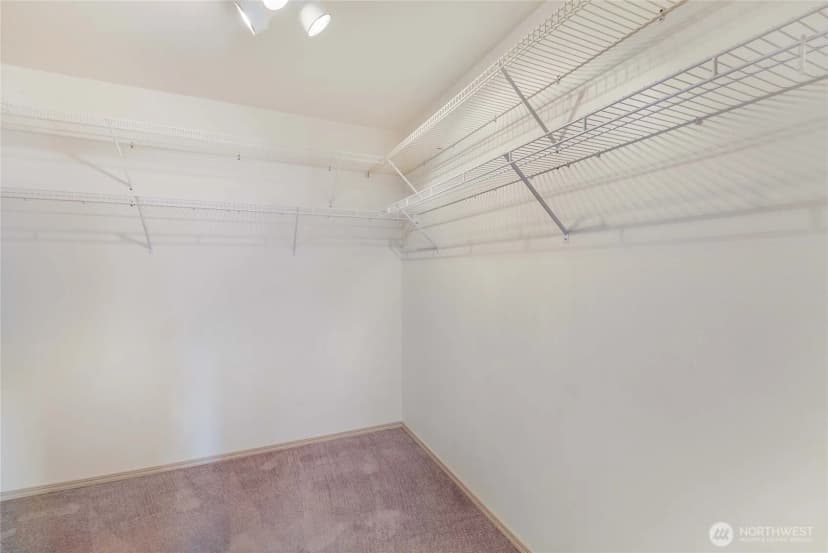 Property photo for 5603 136th Street Se, Everett photo 12