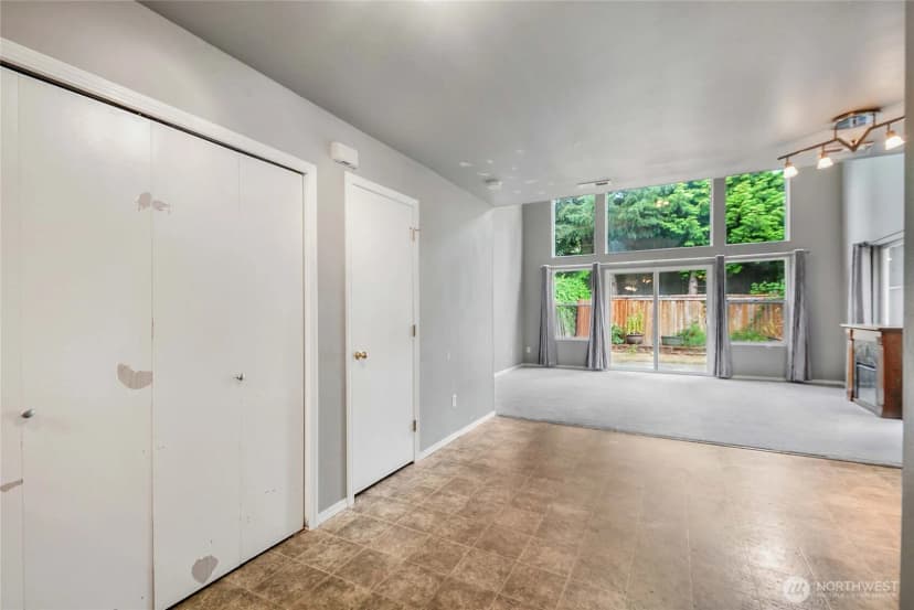 Property photo for 5603 136th Street Se, Everett photo 4
