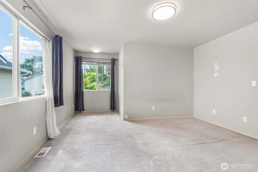 Property photo for 5603 136th Street Se, Everett photo 10
