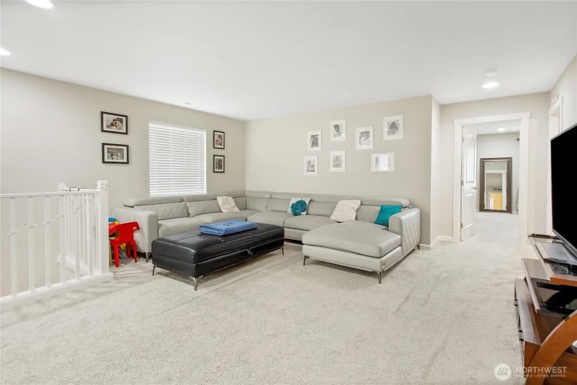 Property photo for 5014 Kenrick Street Se, Lacey photo 12