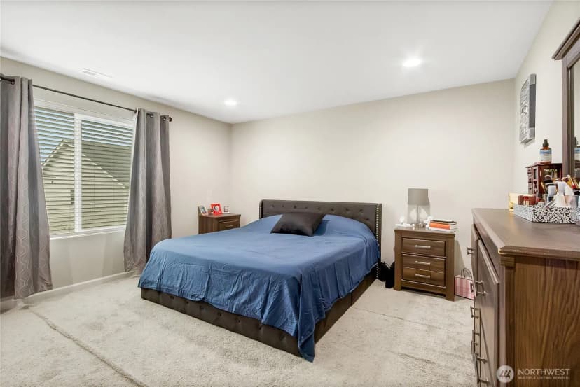 Property photo for 5014 Kenrick Street Se, Lacey photo 16