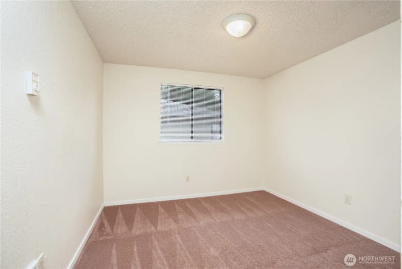 Property photo for 17325 11th Avenue Ct E, Spanaway photo 8