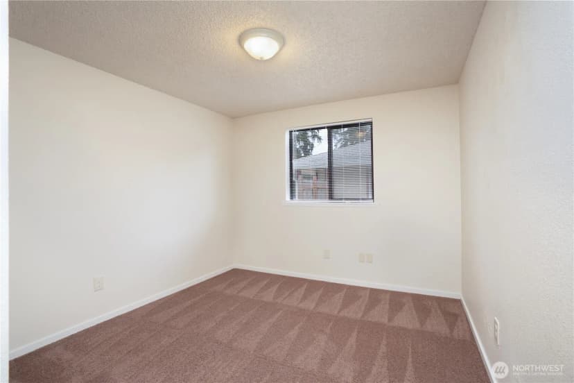 Property photo for 17325 11th Avenue Ct E, Spanaway photo 9