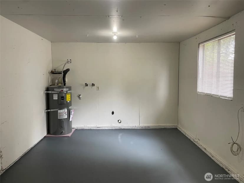 Property photo for 17325 11th Avenue Ct E, Spanaway photo 12