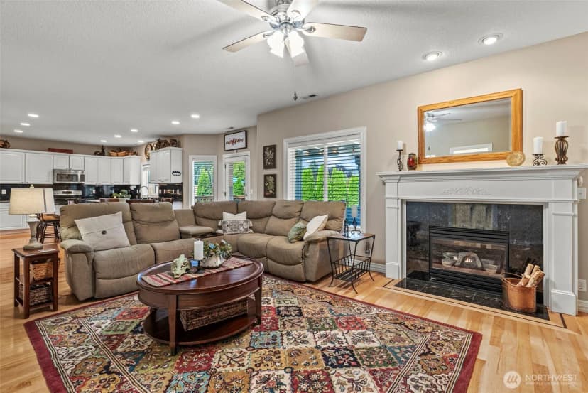 Property photo for 564 E 15th Circle, La Center photo 19