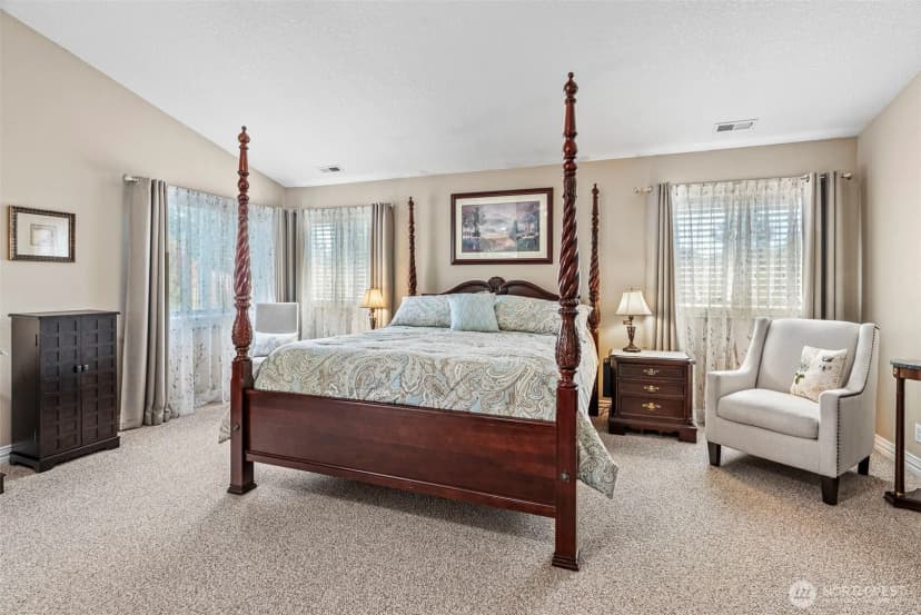 Property photo for 564 E 15th Circle, La Center photo 26
