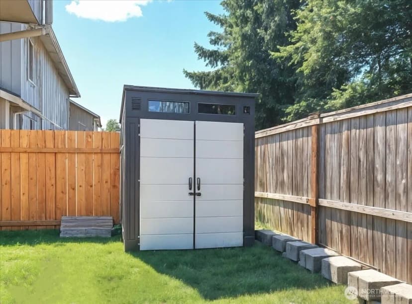 Property photo for 16410 44th Avenue E, Tacoma photo 25