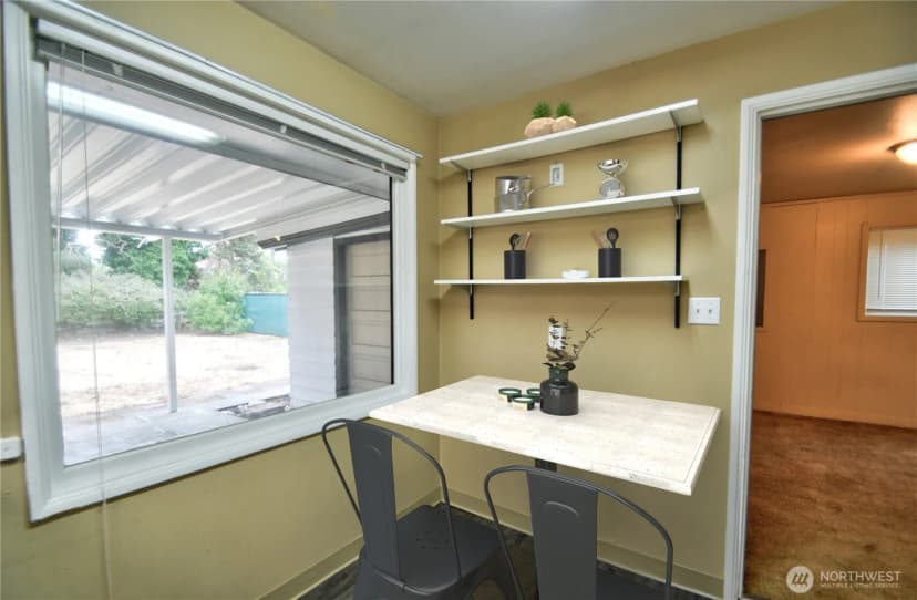 Property photo for 10809 Villa Ln Sw, Lakewood photo 12