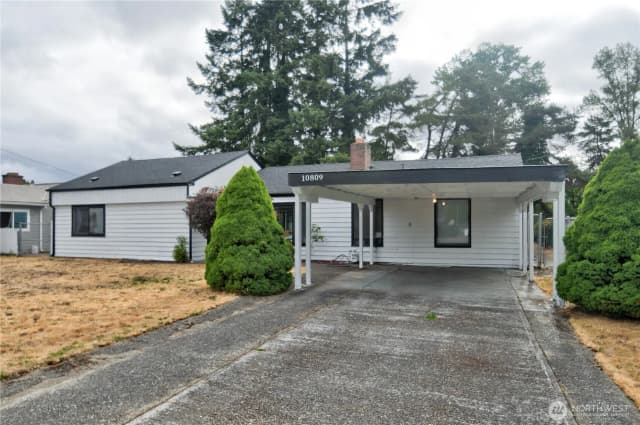 Property photo for 10809 Villa Ln Sw, Lakewood
