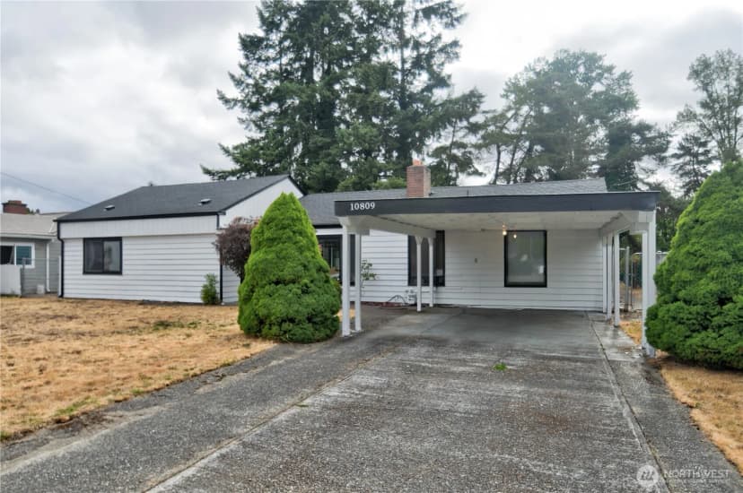 Property photo for 10809 Villa Ln Sw, Lakewood
