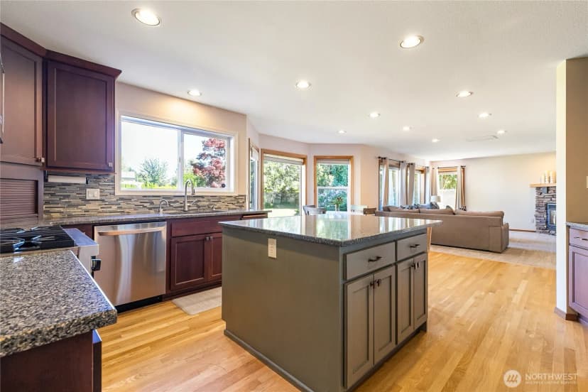 Property photo for 5330 Bel West Drive, Bellingham photo 7