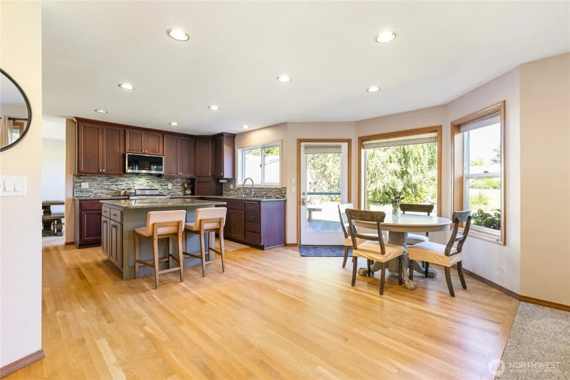 Property photo for 5330 Bel West Drive, Bellingham photo 10