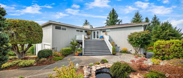 Property photo for 1611 Lowama Lane Ne, Tacoma photo 3