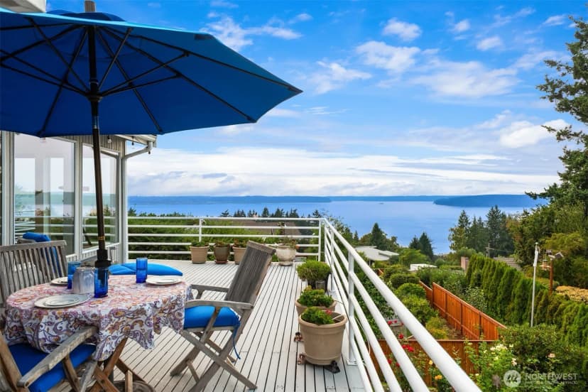 Property photo for 1611 Lowama Lane Ne, Tacoma photo 17