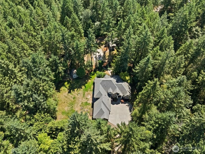 Property photo for 606 7th Lane, Fox Island photo 40