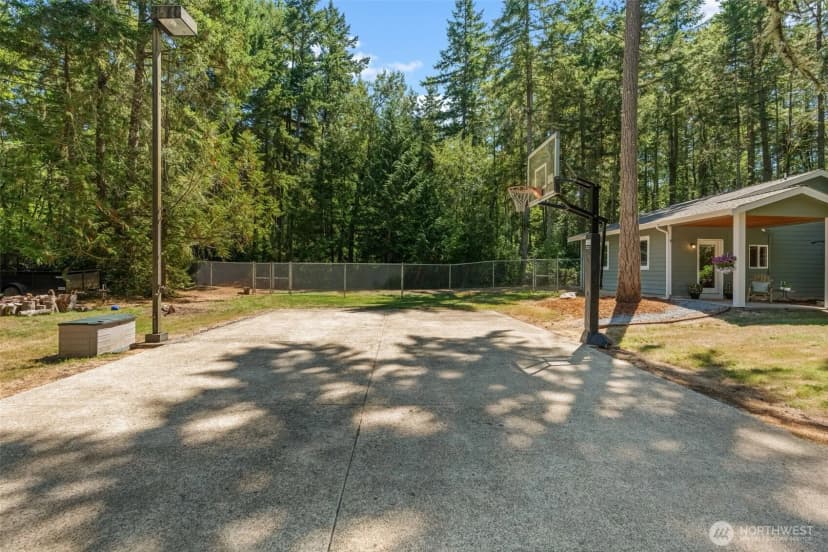 Property photo for 606 7th Lane, Fox Island photo 30