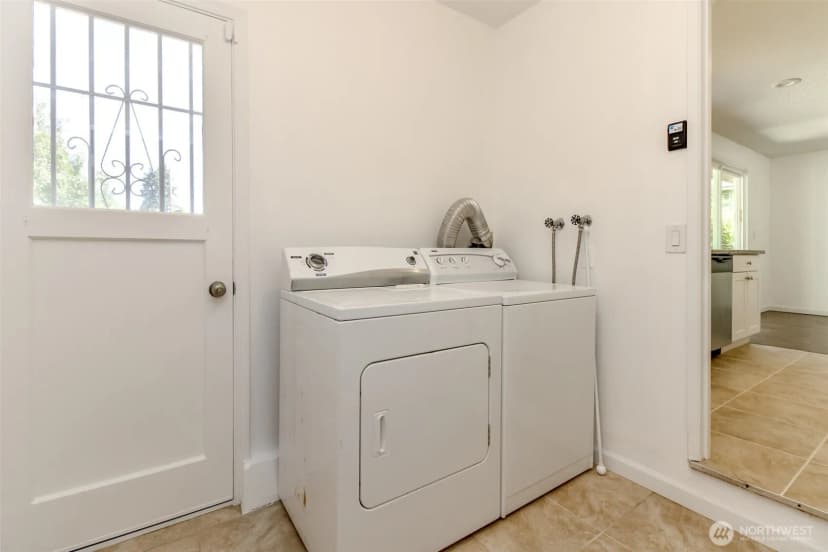 Property photo for 11513 107th Street Sw, Tacoma photo 11