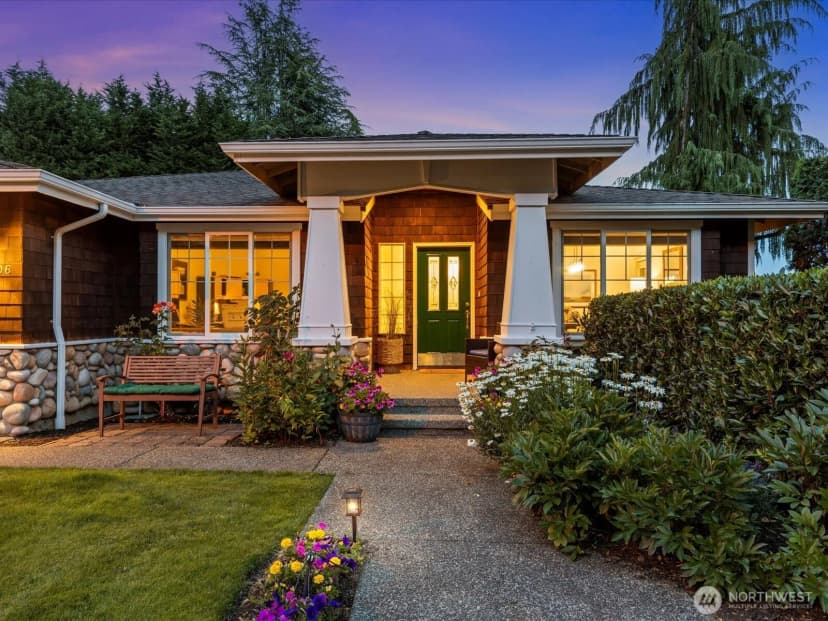 Property photo for 9206 Ne 126th Place, Kirkland