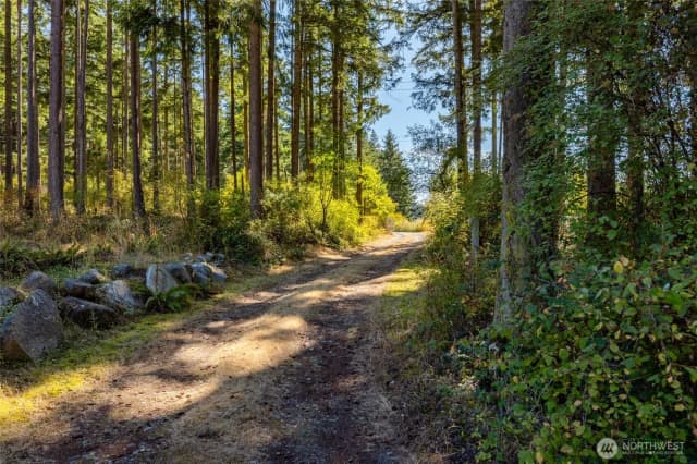 Property photo for 3167 Hunt Road, Oak Harbor photo 3
