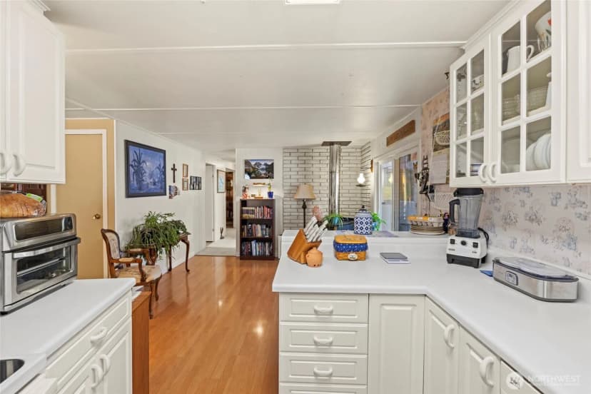 Property photo for 3167 Hunt Road, Oak Harbor photo 9