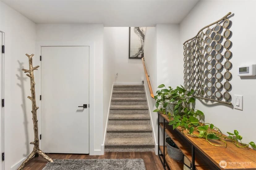Property photo for 6358 Delridge Way Sw, Seattle photo 17