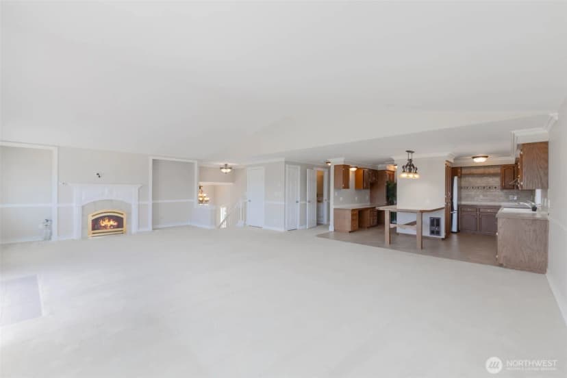 Property photo for 695 Dugualla Road, Oak Harbor photo 7