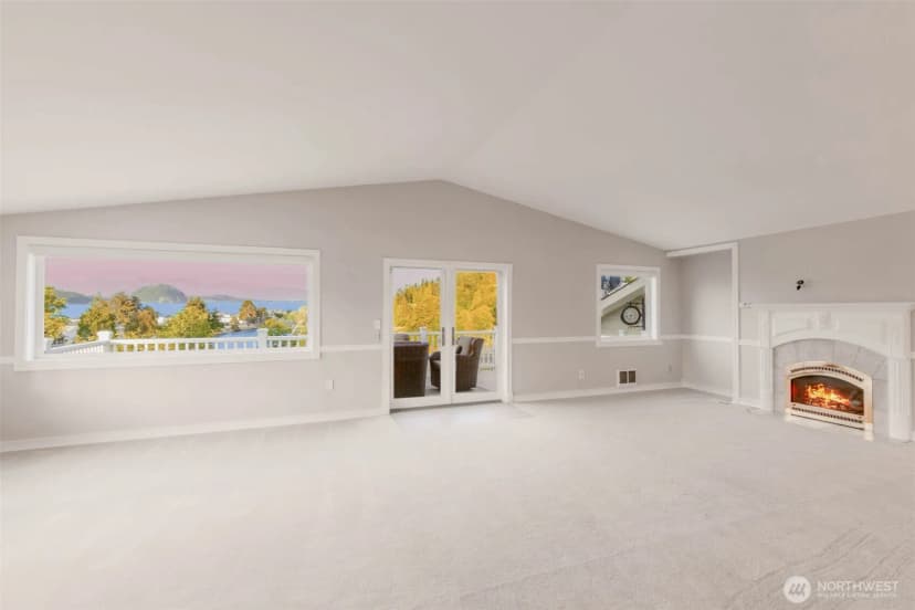 Property photo for 695 Dugualla Road, Oak Harbor photo 9