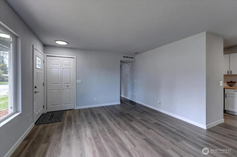 Property photo for 1711 33rd Street Se, Auburn photo 5