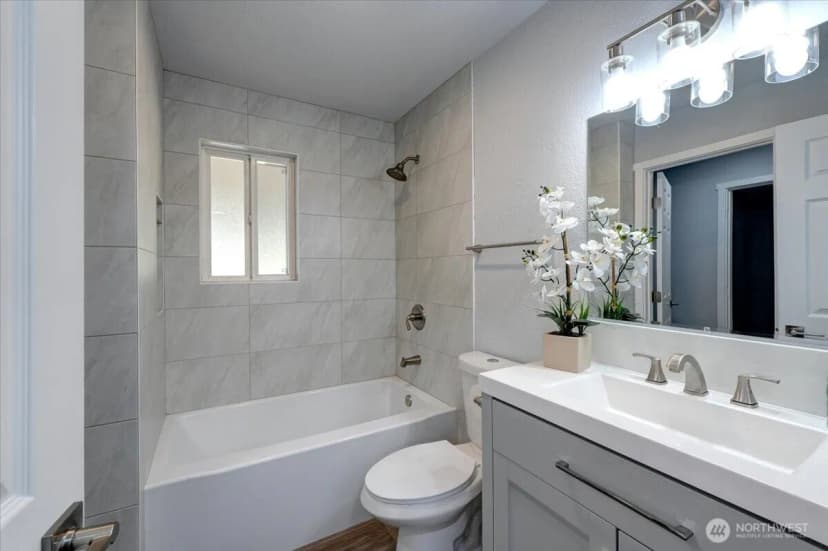 Property photo for 1711 33rd Street Se, Auburn photo 15