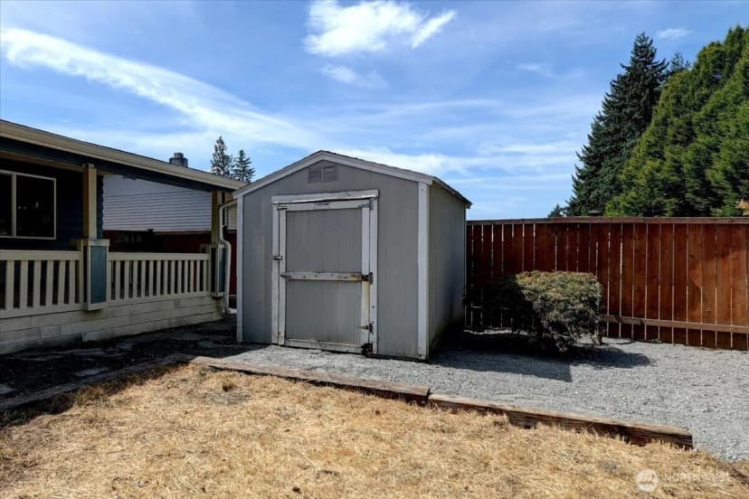 Property photo for 1711 33rd Street Se, Auburn photo 24